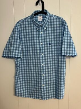 Brooks Brothers men's plaid print short sleeve button down Size L